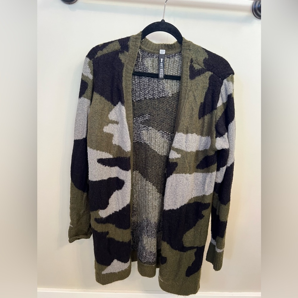 Camo cardigan